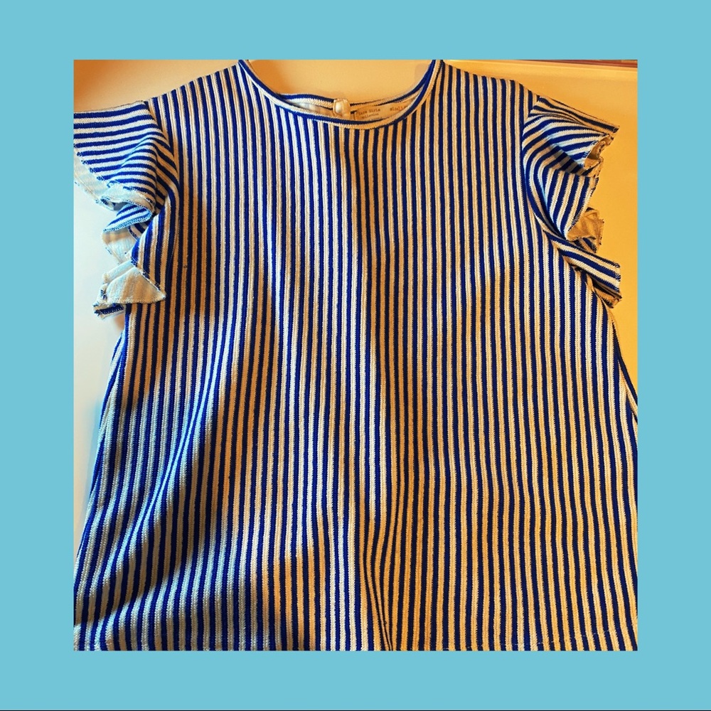 blue and white striped top